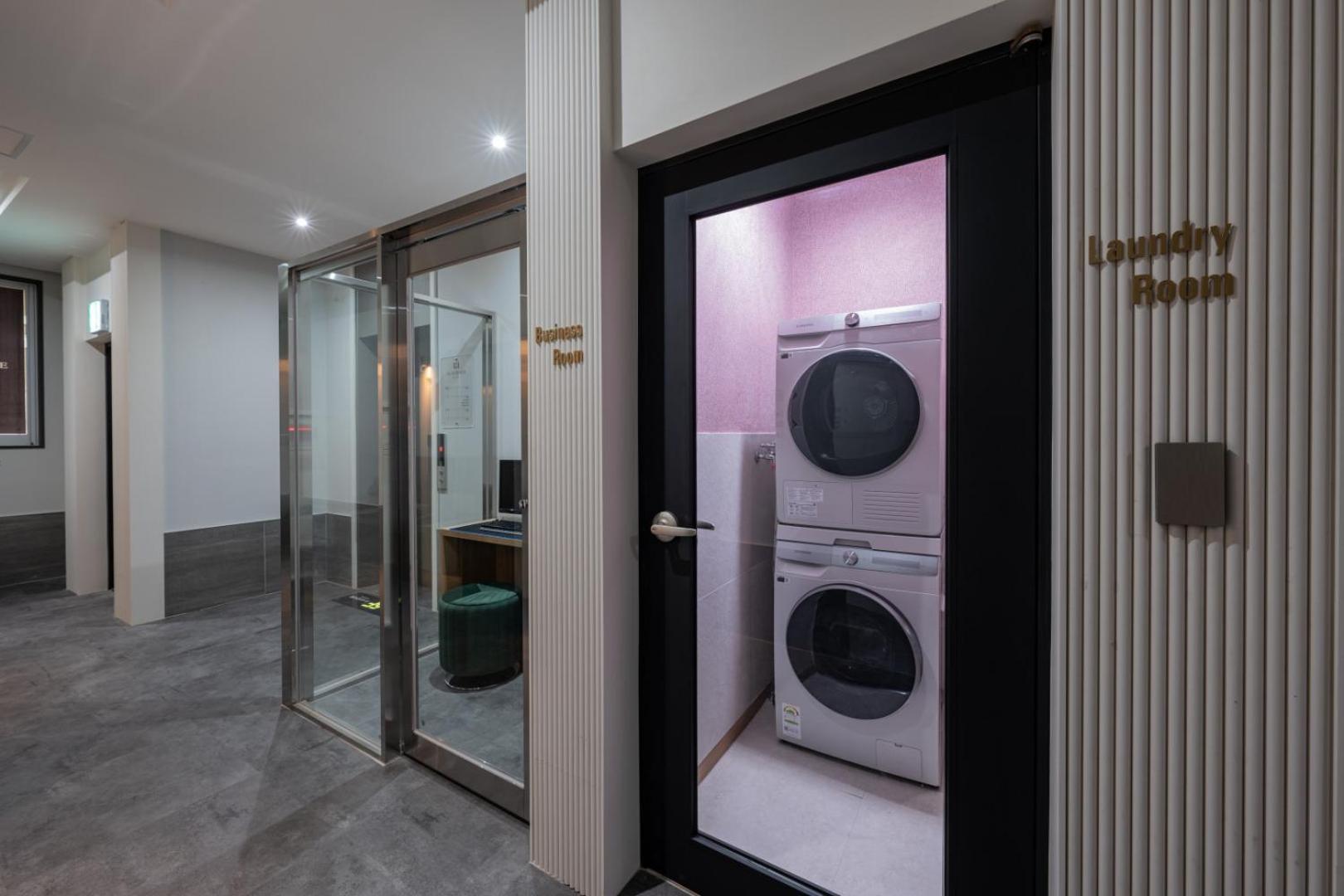 H-Avenue Hotel Munhyeon Busan Ngoại thất bức ảnh