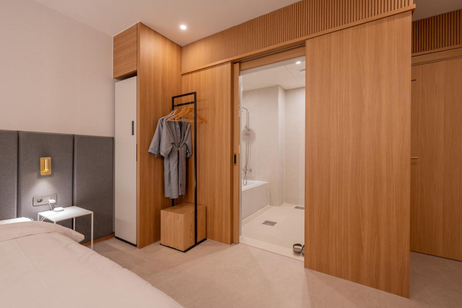H-Avenue Hotel Munhyeon Busan Ngoại thất bức ảnh